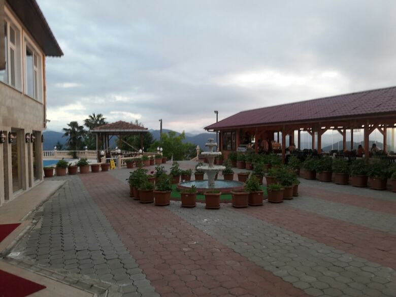 Hotel Zarha Mountain Resort