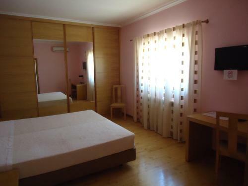 Hotel Encosta De Nantes