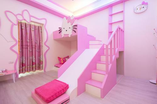 Childlike B&B