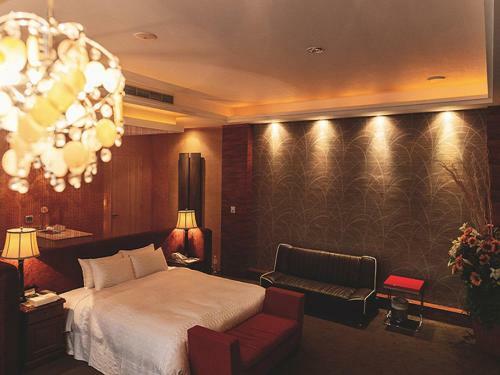 Qin Hai Motel