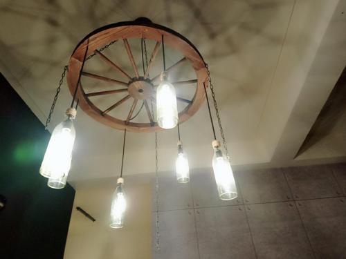 Woods Decor - Guangci St.