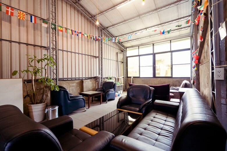 Local Backpacker Hostel