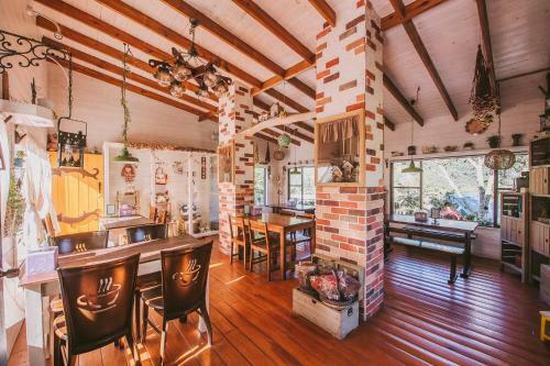 Lodge Olive-tree Village