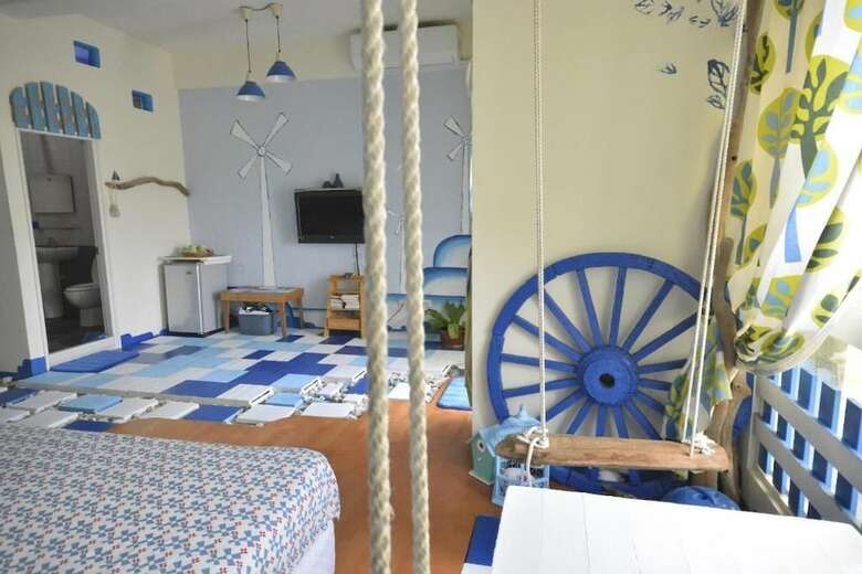 Hotel Happiness Factory