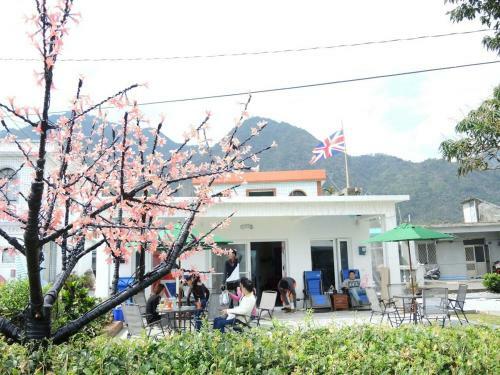 Bed & Breakfast Dave In Douli Homestay