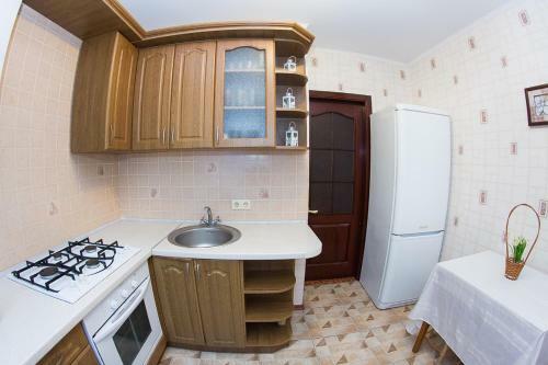 Apartamento 2 Room In Centre On Troitskaya 3 Floor