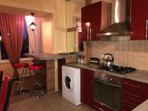 Apartment Kravchuka 11v
