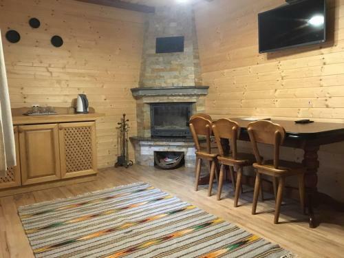 Hostal Guesthouse Kolo Druziv