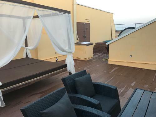 Scandik Apartment Terrace