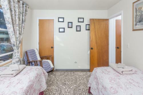 Hostal Seward's Guest House