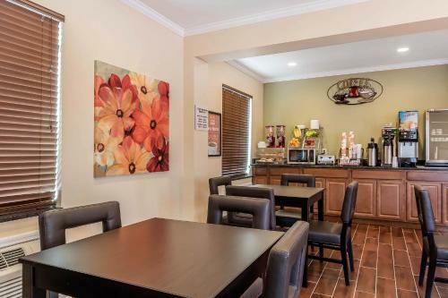 Hotel Econo Lodge Boaz