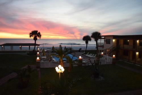 Sails Resort Motel