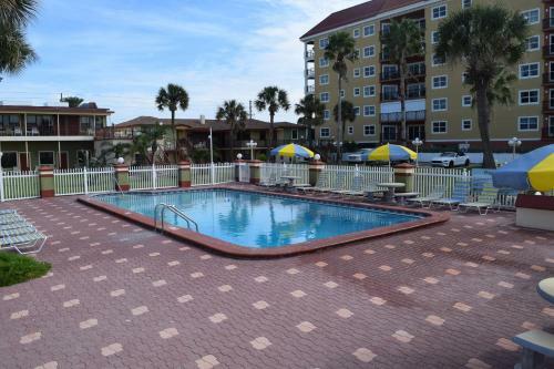 Sails Resort Motel