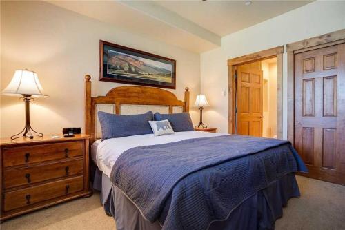 2310 Timberline Lodge, Trappeur's Crossing