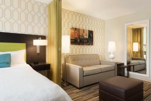 Hotel Home2 Suites By Hilton Milwaukee Brookfield