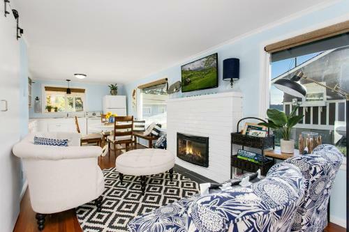 Beach And Boulevard Bungalow On Sundin Beach