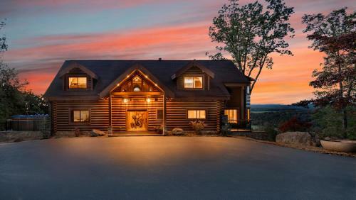 Tanglewood Mountain Lodge Home