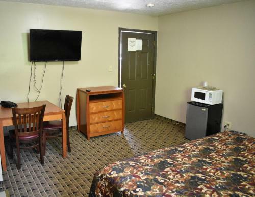 Motel Economy Inn & Suites