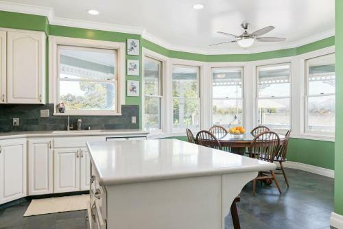 1 South Atmore Rd Home