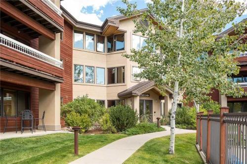 4304 Aspen Lodge, Trappeur's Crossing
