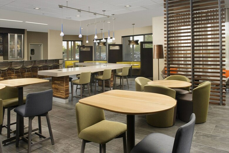 Hotel Courtyard By Marriott Nashville Se/murfreesboro