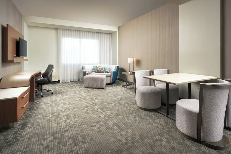 Hotel Courtyard By Marriott Nashville Se/murfreesboro