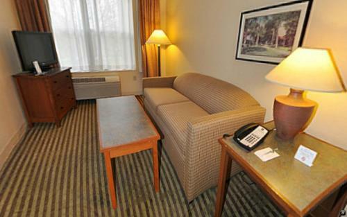 Hotel Norwood Inn And Suites Chaska