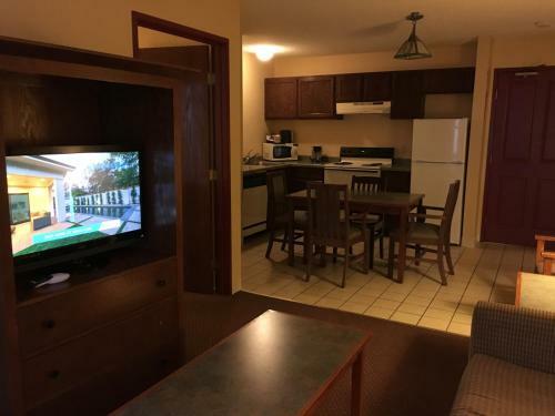 Hotel Norwood Inn And Suites Chaska