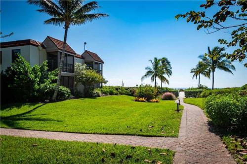 Apartamento East Gulf Condo #442