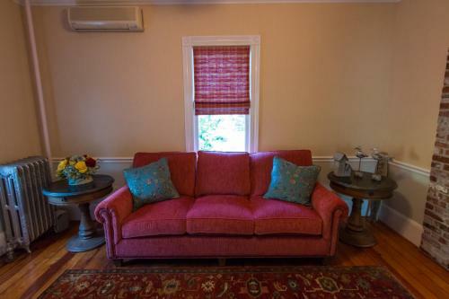 Bed & Breakfast Inn At Tyler Hill