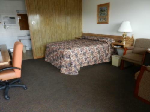Paintbrush Motel