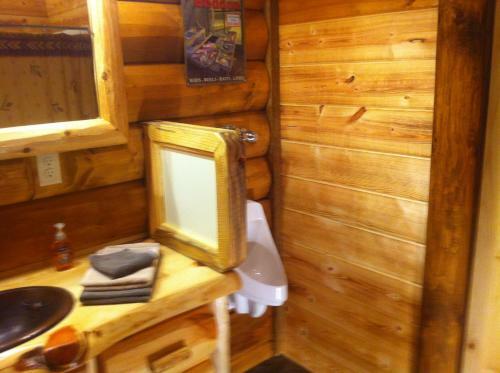 Rustic Cabin Rental