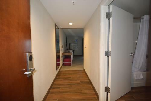 Hotel Hampton Inn Salem East - Electric Road