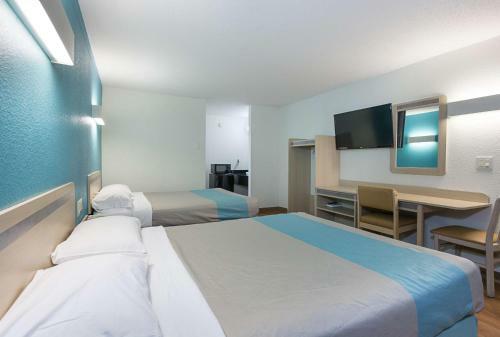 Hotel Motel 6 Brownsville Bells