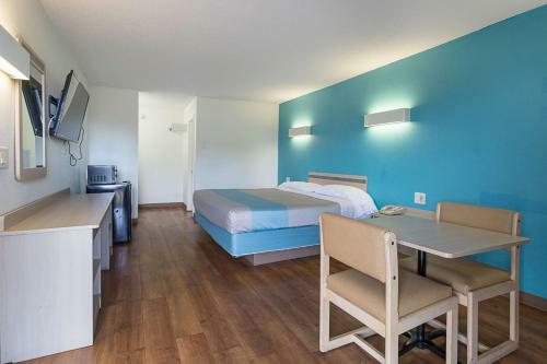 Hotel Motel 6 Brownsville Bells