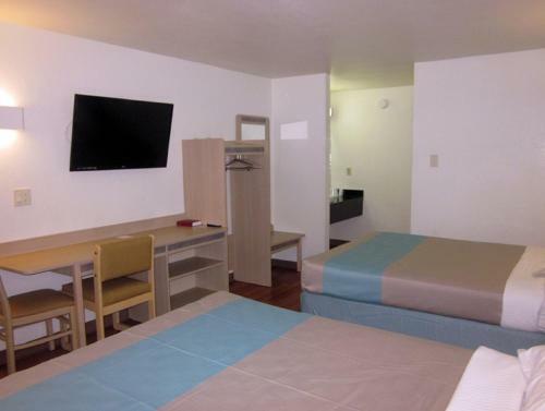 Hotel Motel 6 Brownsville Bells