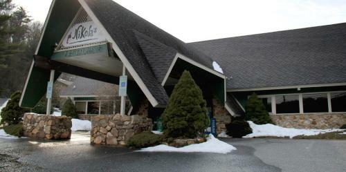 Posada High Meadows Inn