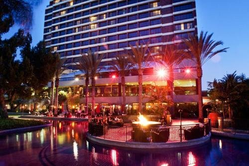 Hotel Pacific Palms Resort And Golf Club