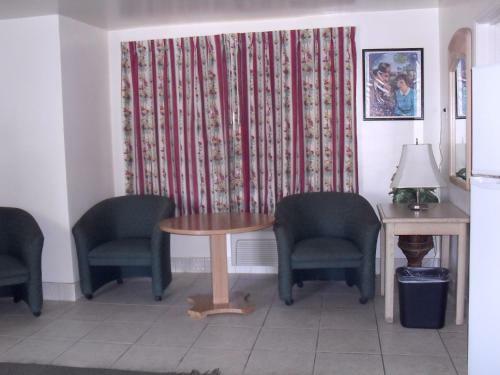 Motel Budget Inn Of Boron