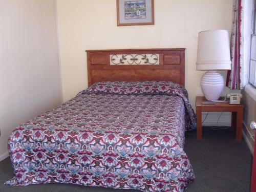 Motel Budget Inn Of Boron