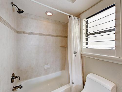 Apartamento 11650 Capri Circle South Condo Unit 104