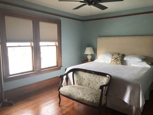 Bed & Breakfast The 1906 House And Carriage Barn