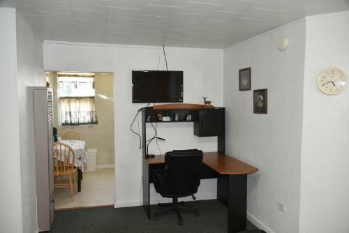 Royals Inn Motel