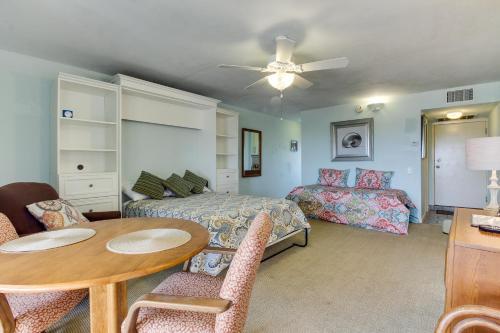 Marina Retreat