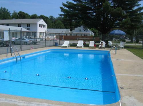 Knotty Pine Motel