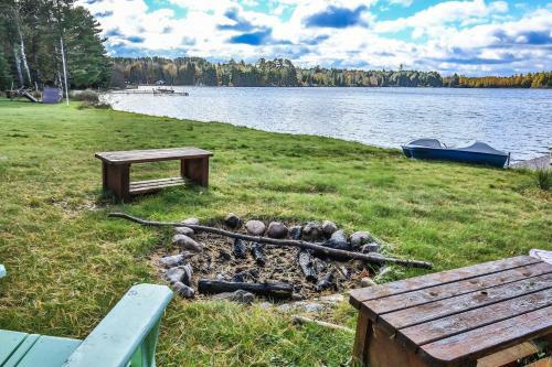 Lost At The Lake- Hiller Vacation Homes Home
