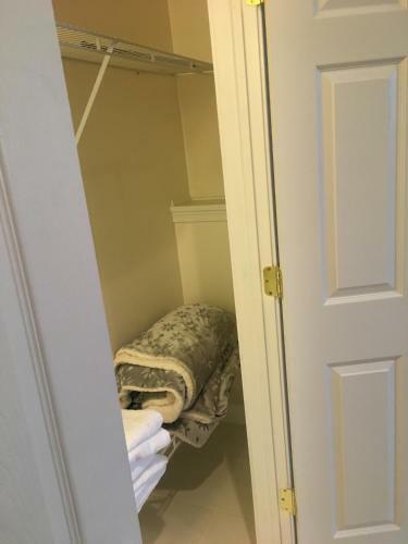 Apartamento Very Clean Spacious Basement (Private Entrance)