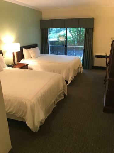 Hotel Cohasset Harbor Inn
