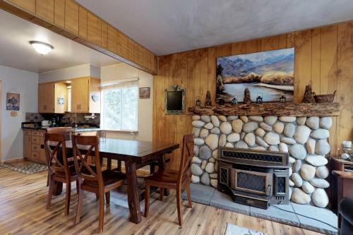 Blue Meadow Cottage