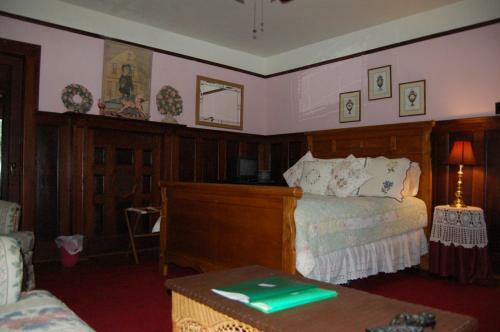 Bed & Breakfast Mountain Laurel Inn